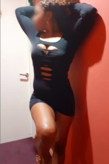 Hola Chicos Soy recién llegada a la ciudad soy muy cariñosa y atractiva, hago de todo un poco, sensual y de buen rollo, hago fiesta, me pone mucho hacer posturitas, 69 me dejo comer enterita, Me encanta el sexo seré tu mejor compañía soy muy extrovertida! hago salidas a hotel y domicilio 24 horas. Mataró Cabrera Vilassar Arenys Premia Argentona Granollers Teia Masnou Montgat Dosrius Cabrils Sant Celoni La Roca Caldetas Llavaneres Sant Pol Sant Cebrià Canet Sant Vicenç.