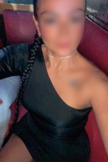 m*  OFREZCO MIS SERVICIOS COMO MASAJISTA  SOY TIERNA DELICADA MUY PROFESIONAL EN LO QUE HAGO  Me considero una chica muy simpática, bromista, habladora y con buen sentido del humor TE PUEDO ACOMPAÑAR A EVENTOS REUNIONES PASEOS SOY MUY DIVERTIDAD TE ENCANTARA PASAR UNA TARDE CONMIGO MI NOMBRE ES TANIA MUJER DE 36 AÑOS COLOMBIANA SI DESEAS ME DESLAZO A DOMICILIO  Polinyà de Xúquer Potríes Puçol   Quart de Poblet Quartell  LLAMAME O ESCRIBEME AL WHATSAPP 603737441  