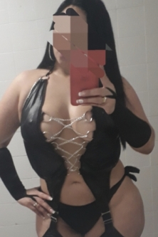 613695563 - chica latina 24 horas salida a domicio o en mi piso privado 