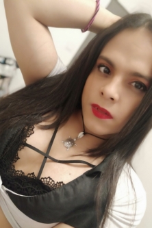 Soy Gala... una jovencita hormoanda y con ganas de pasarlo bien... soy una señorita muy natural y hormonada de 30 años a la que le gusta disfrutar de buenos rabos y deborarlos completos hasta sentir tu leche en mi boca calentita y especita..... beso negro, garganta profunda, corrida facial, activa y pasiva, fiestera, cariñosa y un trato de novios que te va a encantar! hago salidas por todas las zonas de madrid y alrededores 