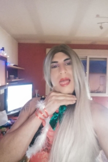604189738 KATTY SARAY una chica trans latina 