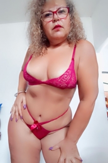 Mis amores buscaban una madurita rica, sensual, caliente, con experiencia, que cumpla tus fantasías más obscuras, tienes la fantasía que sea tu mamá, tu suegra?
\r\n
\r\nSoy yo la indicada para pasarla rico papi...
\r\n
\r\nSoy una mujer venezolana muy caliente papi, mis servicios son virtuales...
\r\n
\r\n*Video Llamada
\r\n
\r\n*Chats
\r\n
\r\n*Fantasias
\r\n
\r\n*Fetiches
\r\n
\r\n*Joi
\r\n
\r\n*Dick
\r\n
\r\n*Videos Personalizados
\r\n
\r\n*Packs
\r\n
\r\n*Novia Virtual
\r\n
\r\n*Lluvia Dorada
\r\n
\r\nDejate consentir por una madurota deliciosa, con cuerpo exquisito!
\r\n
\r\nNo Pidas gratis
\r\n
\r\nVengo recomendada
\r\n
\r\nSoy Arianna Tu Fantasía Rica